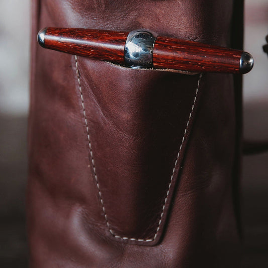 The Muscadine Personalized Fine Leather Wine Tote Wine Bottle Carrier Bag - Wedding Gift
