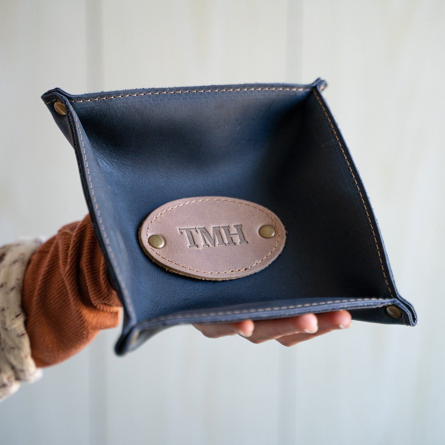 The Monticello Fine Leather Personalized Desk Valet Caddy Tray for Dresser or Office Gift - Wedding Party Gift