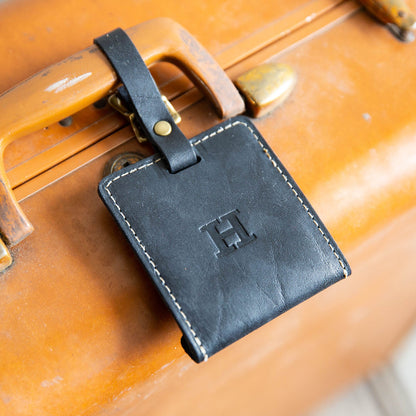 The Adventurer Fine Leather Luggage Tag